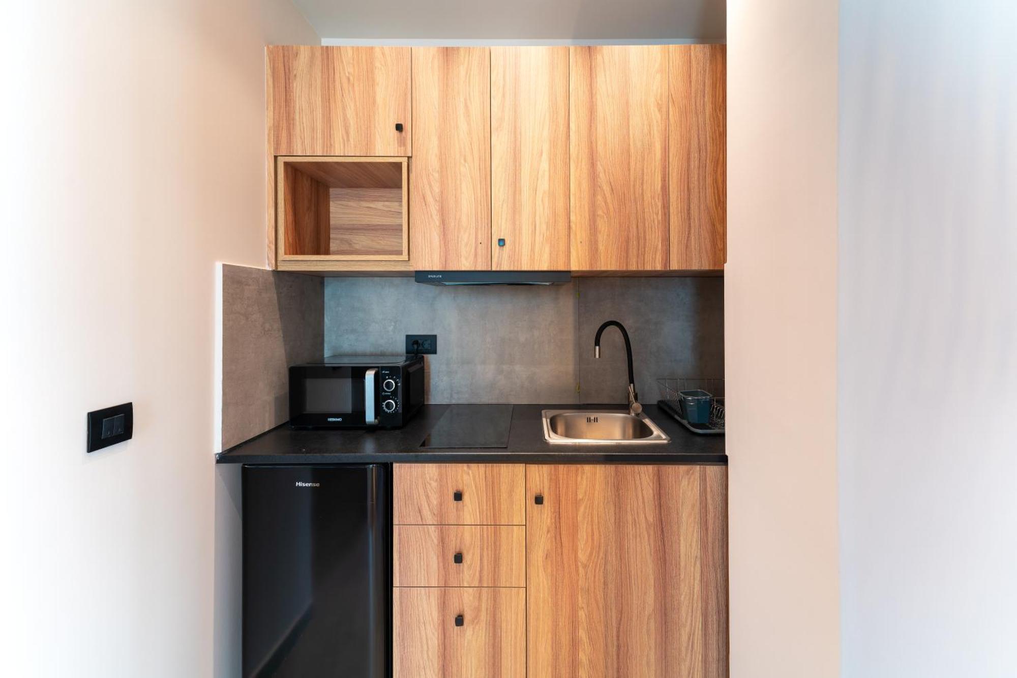 Afesou Suites Ialysos  Ngoại thất bức ảnh