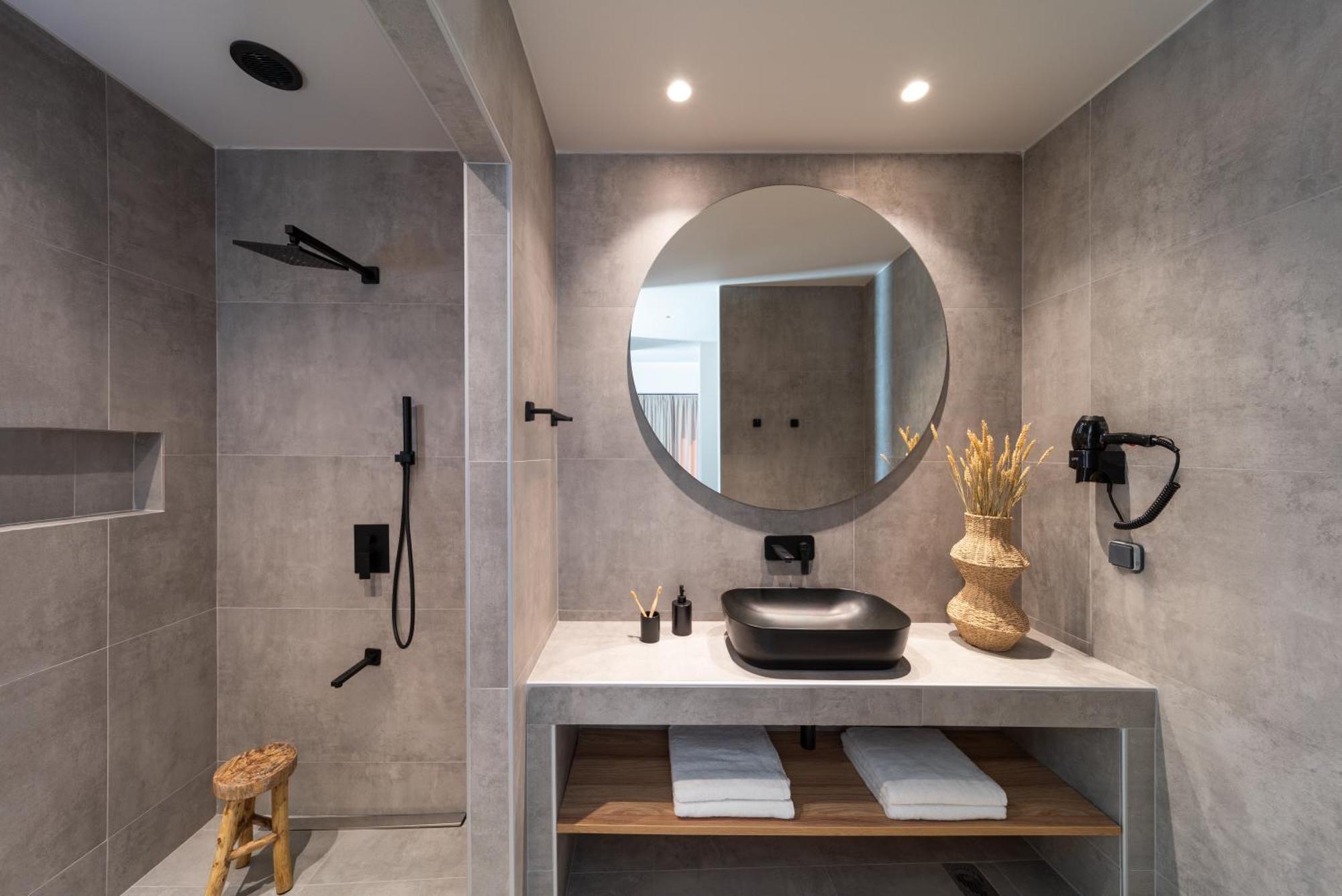 Afesou Suites Ialysos  Ngoại thất bức ảnh