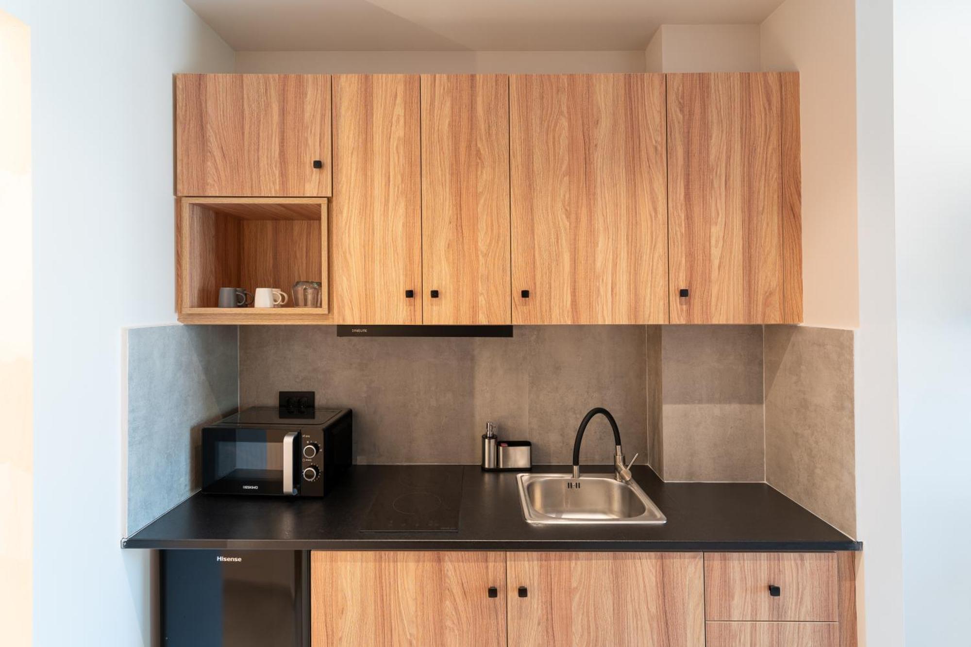 Afesou Suites Ialysos  Ngoại thất bức ảnh