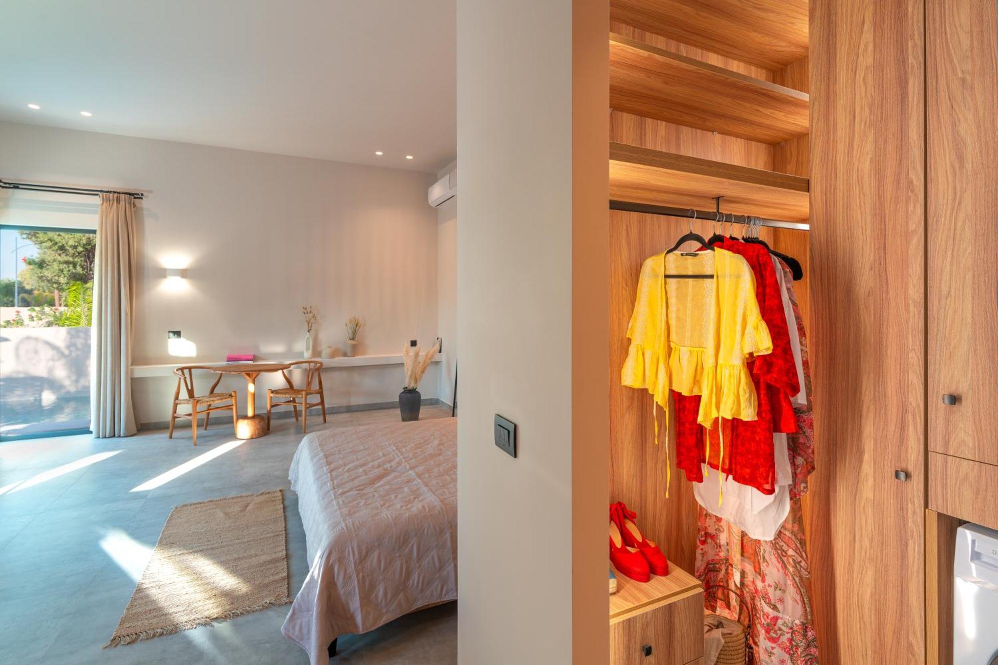 Afesou Suites Ialysos  Ngoại thất bức ảnh